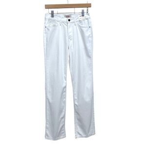 Wrangler Mid Rise Straight Leg Jeans